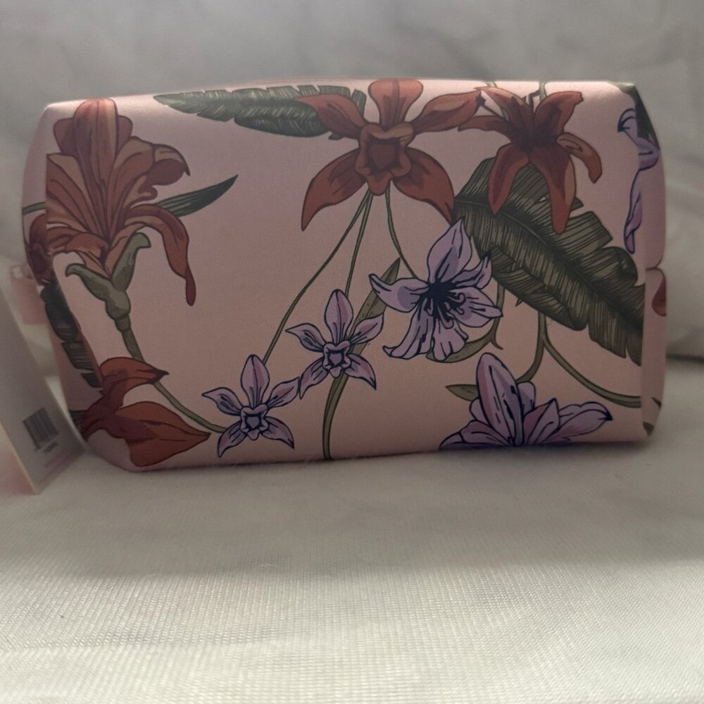Jet-Setter Toiletry Bag